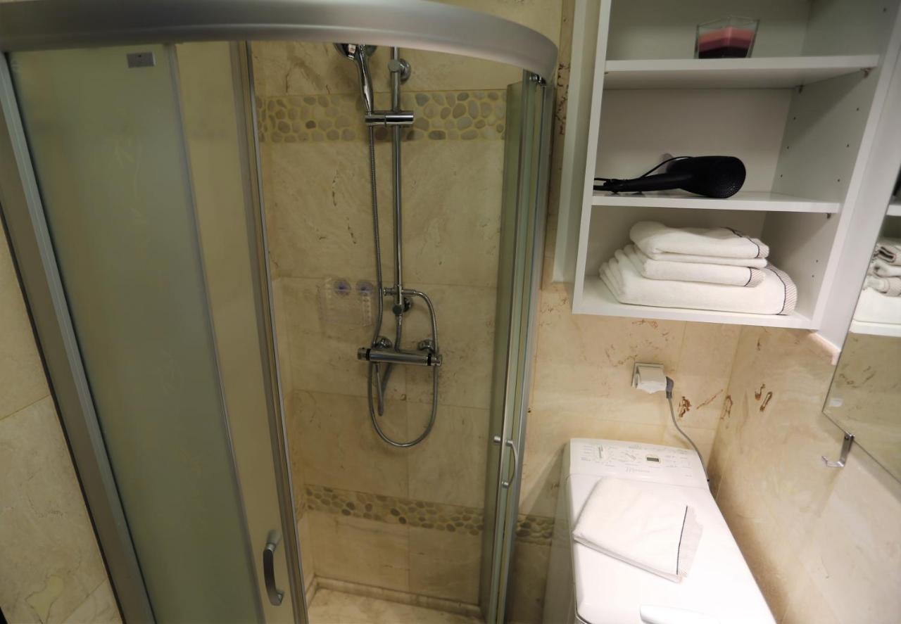 Apartament Mgm Karmelicka Βαρσοβία Εξωτερικό φωτογραφία