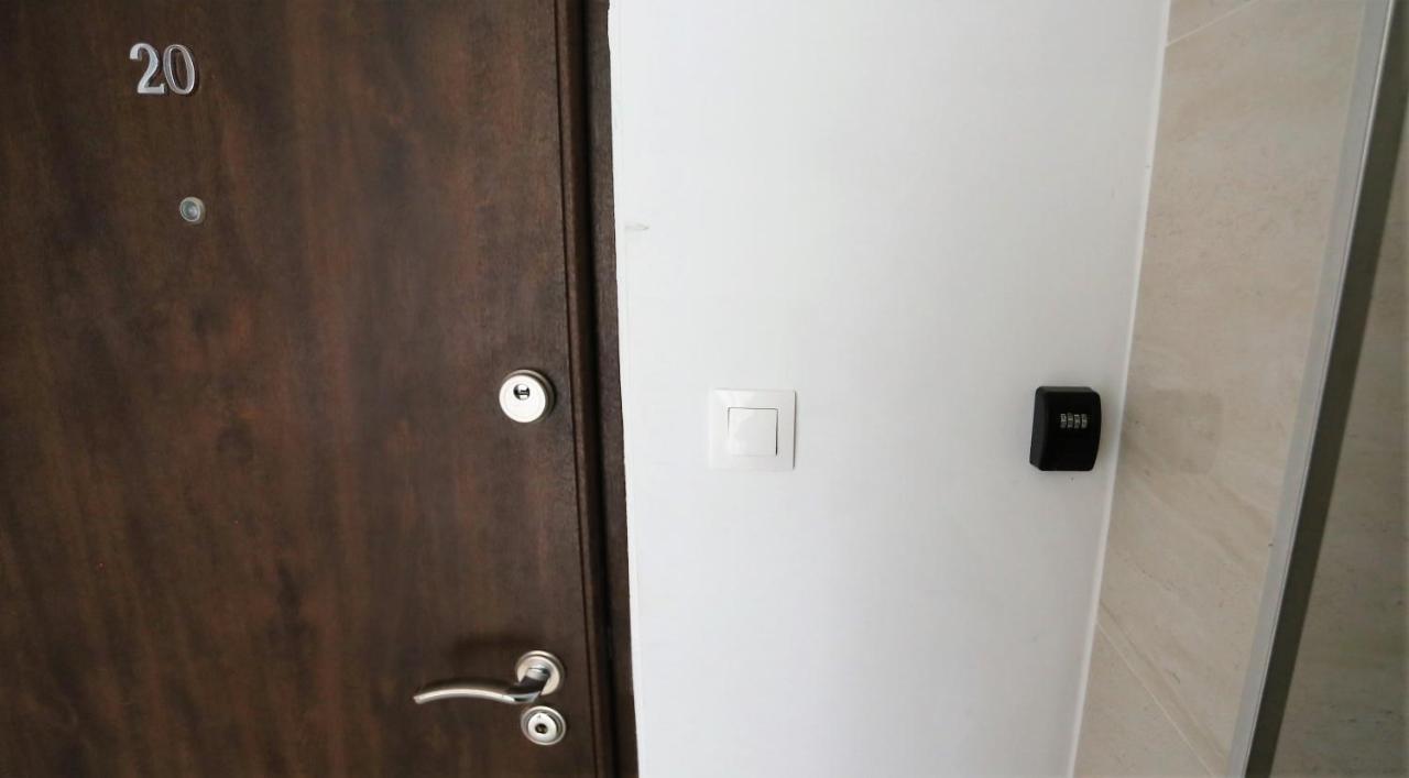 Apartament Mgm Karmelicka Βαρσοβία Εξωτερικό φωτογραφία